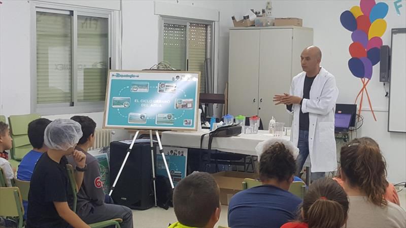 Aquanex ha puesto en marcha un año más el programa educativo Aqualogía, dirigido a escolares entre 6 y 12 años