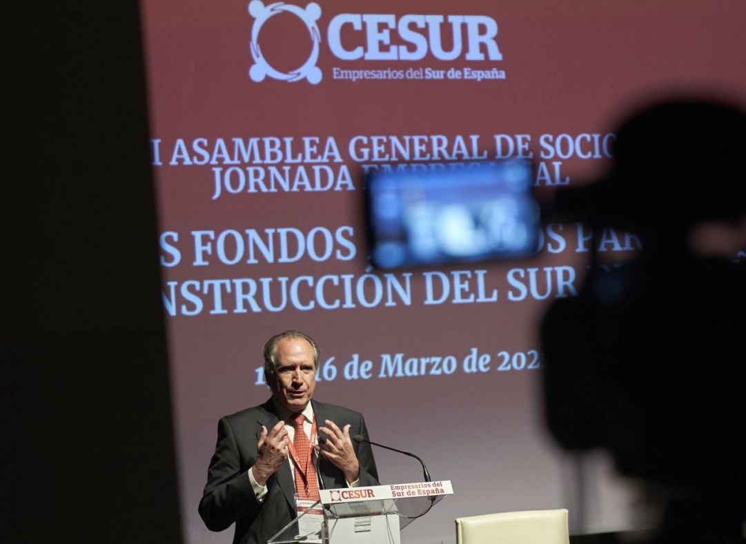Juan Iturri: =||=Podemos aprovechar esta crisis para reestructurar nuestro modelo productivo=||=