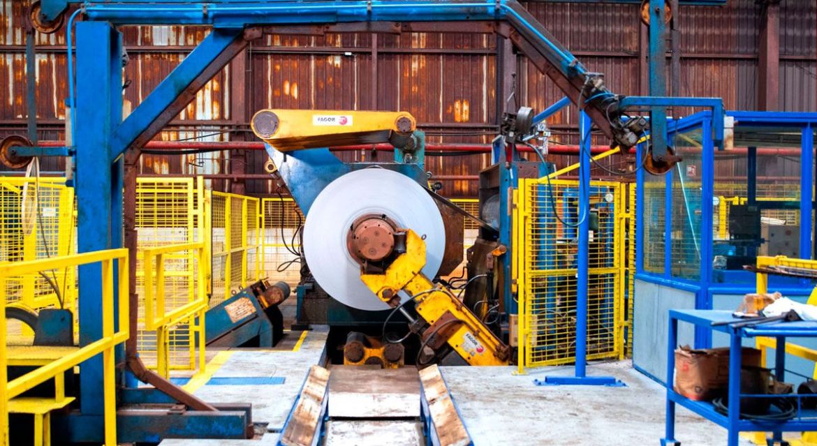 Cristian Lay vende la acerera Galvacolor al gigante industrial brasileño CSN