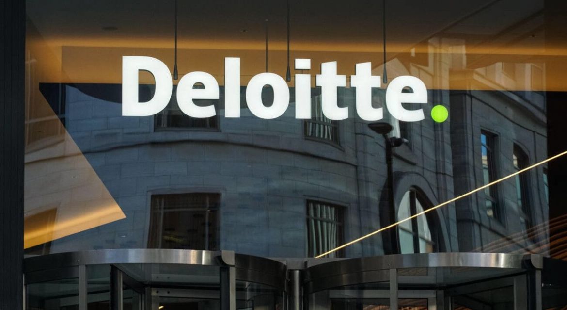 Deloitte y OdiseIA serán los encargados de crear la agencia estatal para regular la IA en España