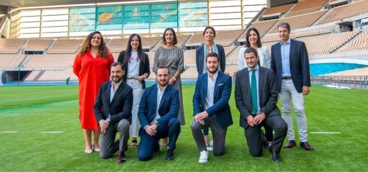 El “Once ideal” del marketing en Andalucía golea en el Estadio de la Cartuja