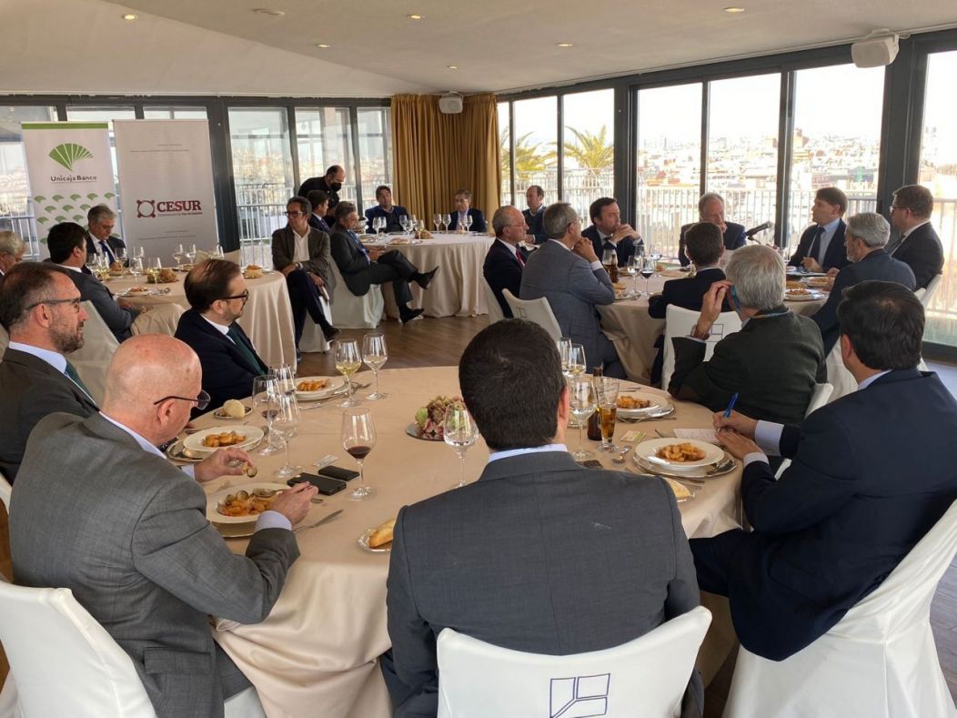 Encuentro con Manuel de la Rocha, secretario general del Departamento de Asuntos Económicos y G20 del Gabinete de la Presidencia del Gobierno