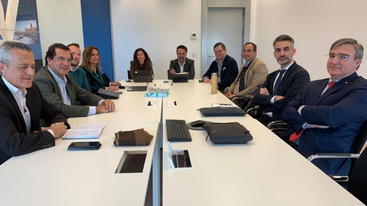 La Agencia Digital de Andalucía analiza la implementación de la IA en una reunión con la Comisión de IA y Tecnología