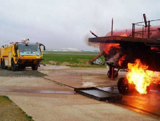 Nuevo camión de bomberos de Iturri para el Ejército del Aire