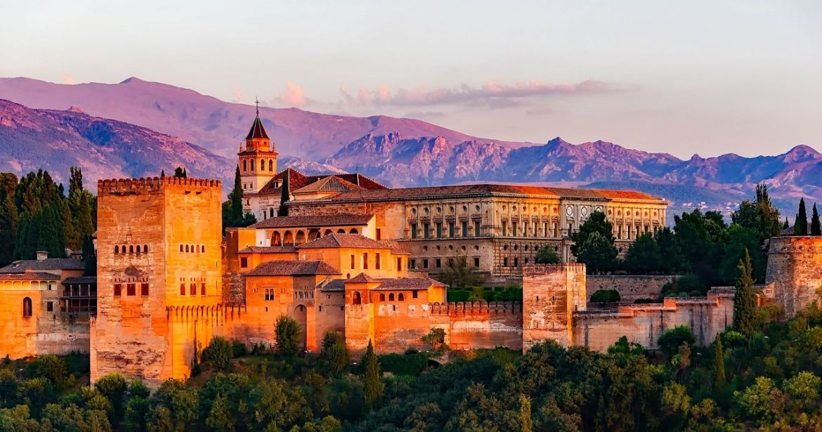 Granada es la ubicación idónea de la Agencia Española de la Inteligencia Artificial 
