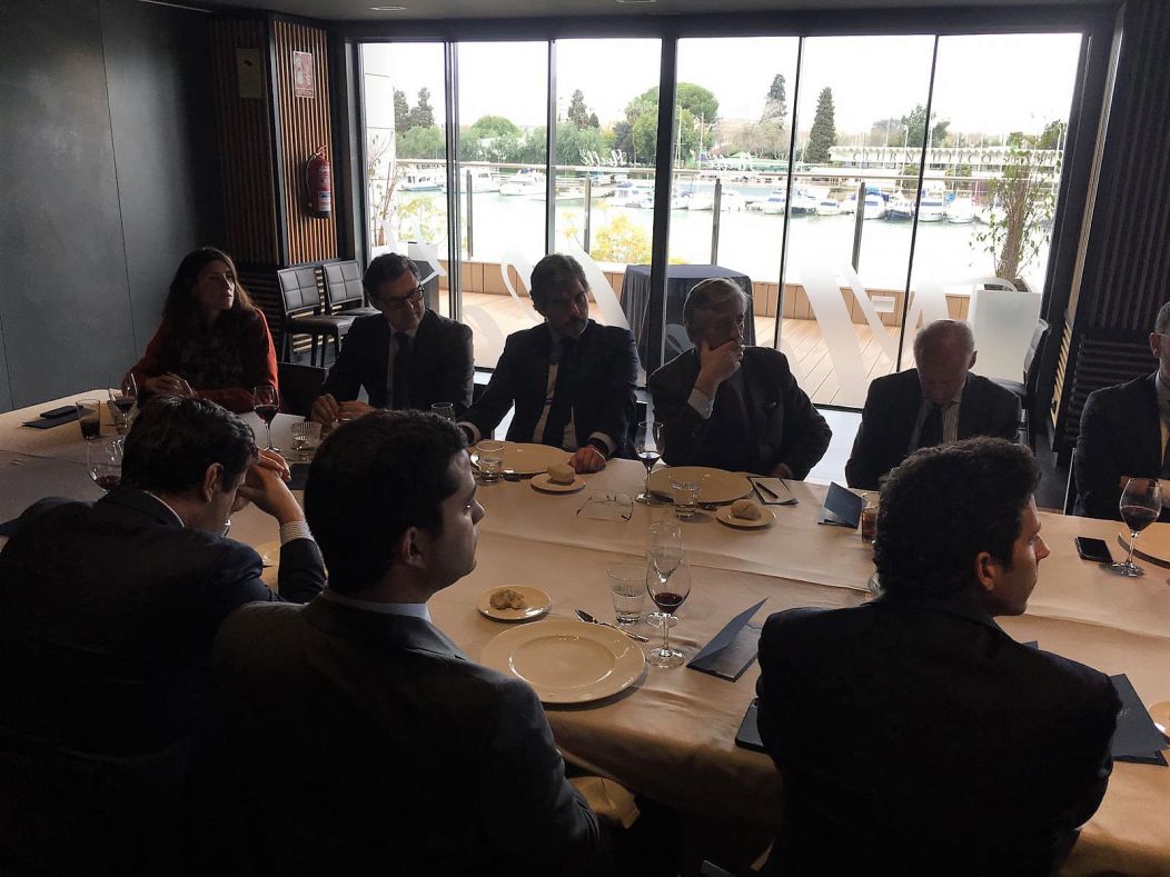 Almuerzo con Vicente Fernández, Presidente de SEPI