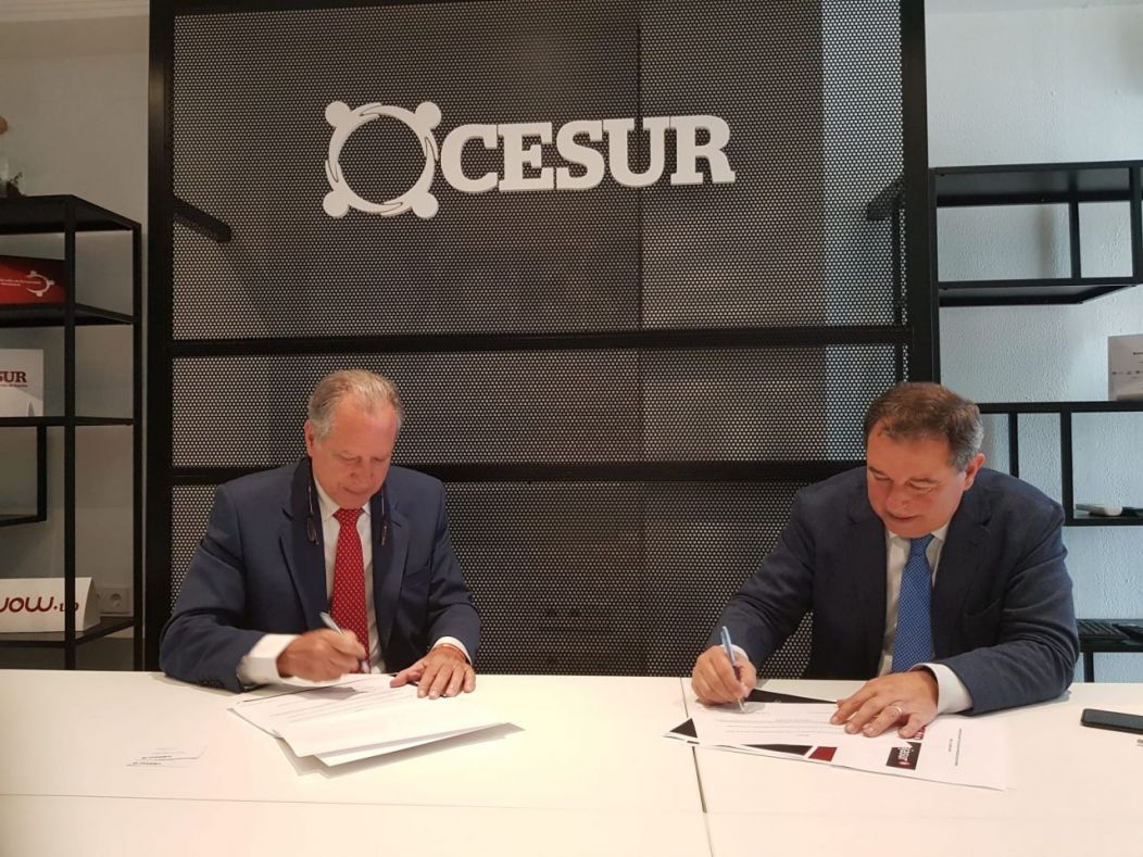 CESUR y la entidad bancaria CajaSur firman un acuerdo de colaboración