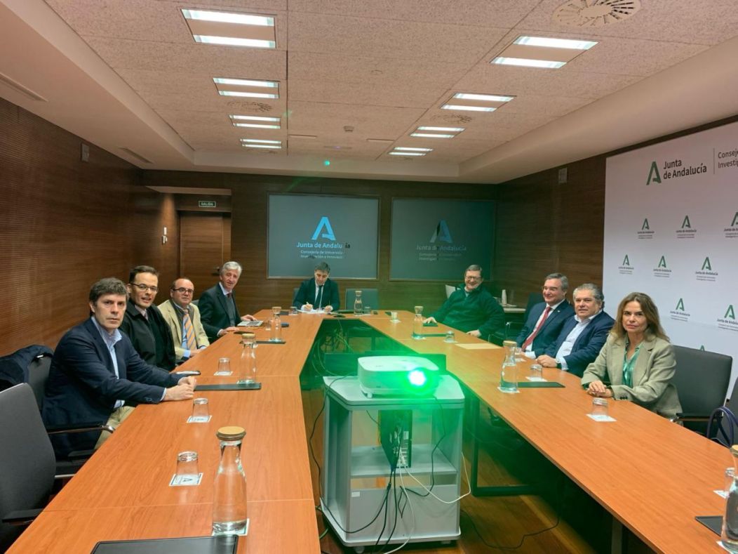 La comisión de Industria analiza el Plan de Acción Crece de la Junta de Andalucía